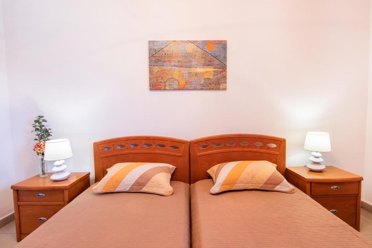 Divine Apartment Kárpathos Eksteriør billede